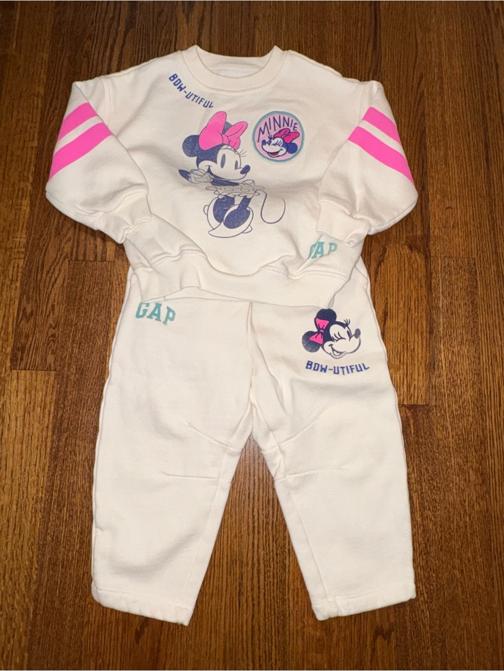 GAP Cream and Pink Minnie Mouse Sweatshirt and Vintage Style Sweatpants 2T